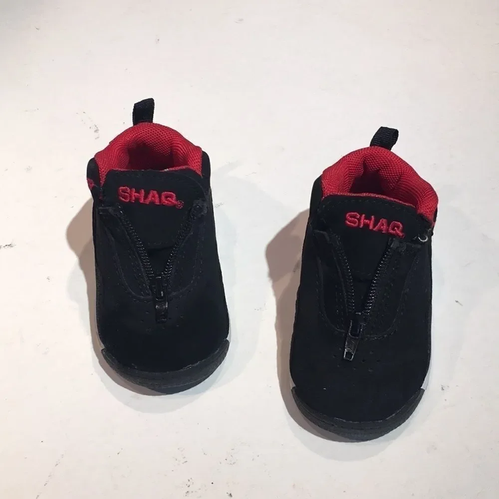 Vintage Shaq Black Leather Shoes - Size 6